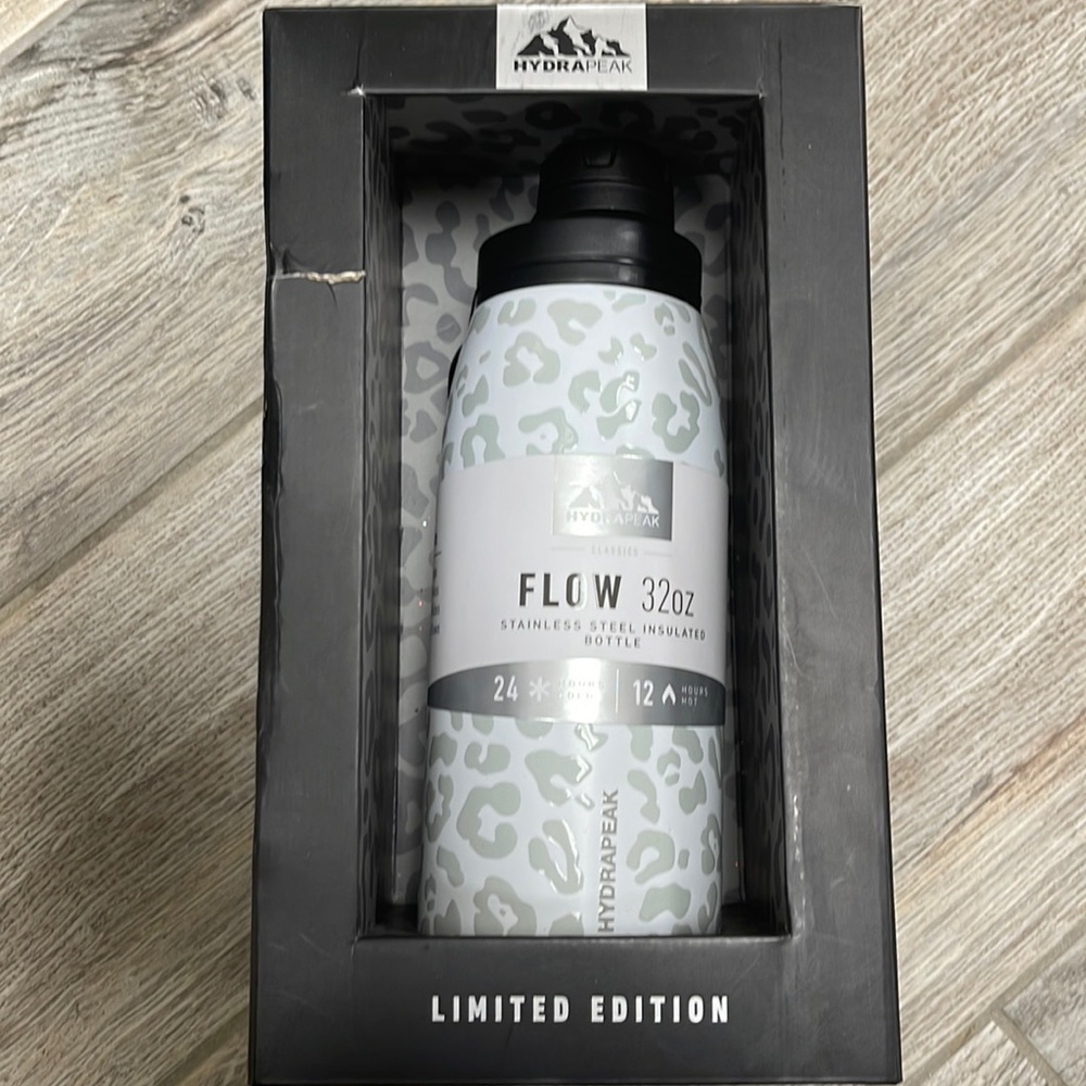 HydraPeak Stainless Steel Insulated Bottle